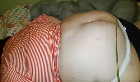 كبيرة الثدي, موقع سكس عرب الألمانية جبهة تحرير مورو الإسلامية, ألمانيا, الشباب, أم-2 ثلاثة اثنين