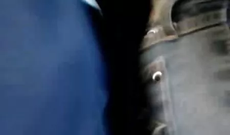 ضرطة موقع سكس عربي مترجم الجينز