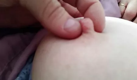 239 امرأة سكس عربي بالسيارة مسنة