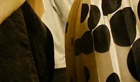 ذل قدمي على صخرة سكس عربي دلع من الصعب الديك