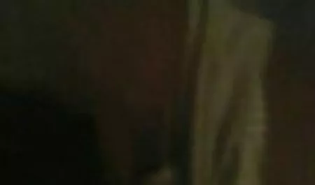 أنا أحب صادقة سكس ونيك عربى الزوجين