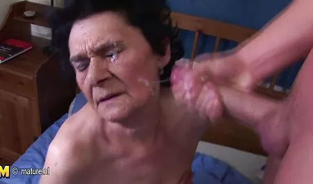 الأبيض سيسي الملابس الداخلية والجوارب شقراء سهلة البريد جولة صوت سكس عربي
