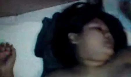 بعد الحدث في مدرسة أمي و شخص مساج جنسي عربي رائع. أذهب H.