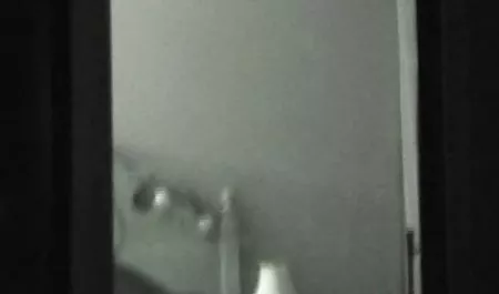 لاري الساخنة الرجل افلام سكس محارم مترجمة عربي 2